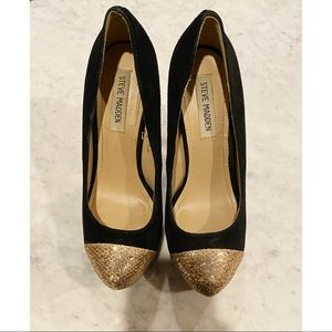 Steve Madden Black and Gold Glitter heels size 8